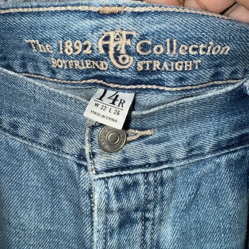 Abercrombie Fitch 1892 Collection BF straight‎ Light Wash Dist Paint Splat 14R